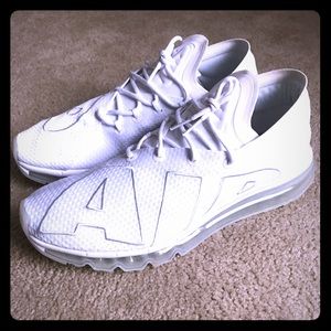 Brand new Nike Air Max Flair Sneakers